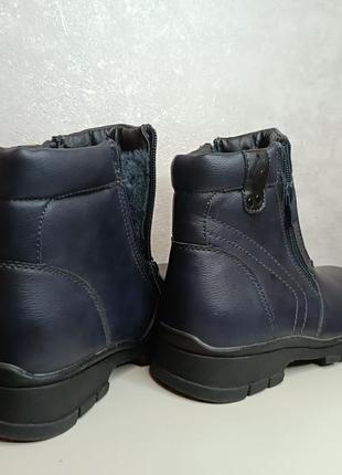 Нові зимові черевики, чобітки 34, 35 розмір хлопчачі4 фото