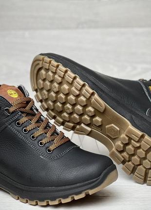 Спортивні черевики, зимові шкіряні кросівки на хутрі timberland sheriff4 фото