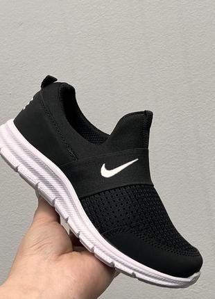 Сліпони кросівки nike р31-35