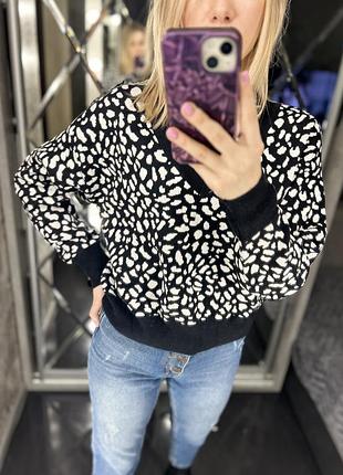 Гарний якісний джемпер