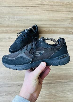 Кроссовки skechers