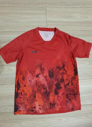 Футболка nike dri-fit