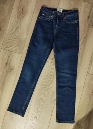 Джинси