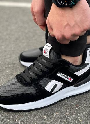 Чоловічі кросівки reebok