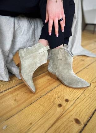 Ботильоны казаки замша