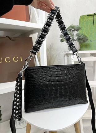 Очень красивая кожаная сумка черная кросс боди сумочка