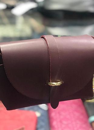 Кожаная итальянская бордовая сумочка