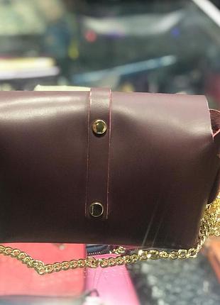 Кожаная итальянская бордовая сумочка