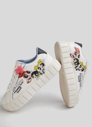 Кроссовки детские bershka