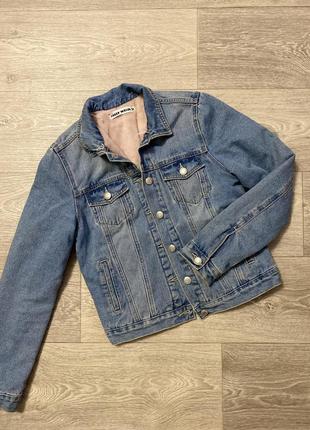 Джинсовая куртка с утеплителем