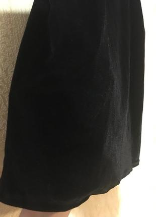 Ідеальна маленька чорна сукня2 фото