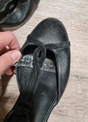 Кожаные туфли босоножки на каблуке minelli7 фото