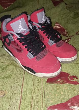 Jordan retro cheap size 4