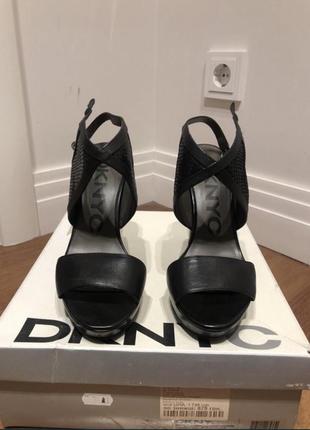 Босоножки dkny1 фото