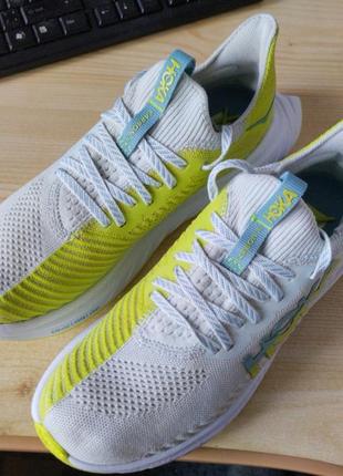 Кросівки для бігу hoka m carbon x 3  оригінал