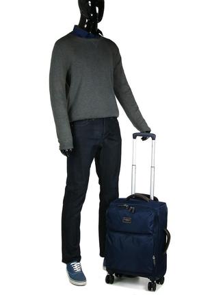Мягкий чемодан малого размера "салонный багаж" на 4-х колесах airtex синий mimas 5814 фото