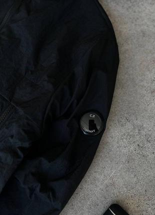 Чоловіча чорна вітровка c.p. company куртка легка сі пі компані s-xxl демісезонна весняна молодіжна4 фото