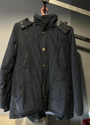 Пухова зимова куртка м
