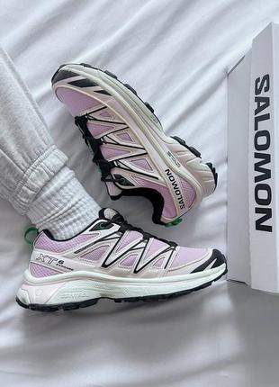 Кроссовки розовые salomon sandy liang x xt-6 expanse 'cradle7 фото