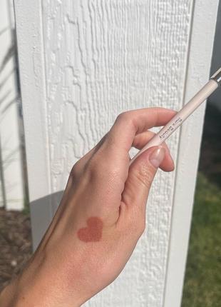 Помада для губ мери кей