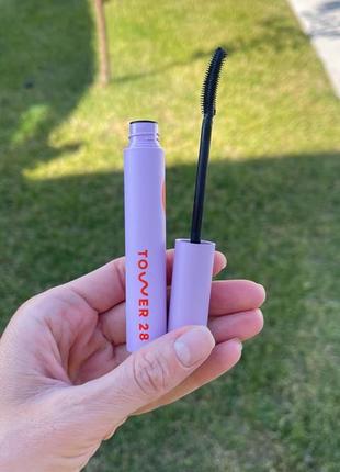 Tower 28 👁️  туш makewaves lengthening + volumizing mascara ✨ подовжуюча водостійка туш для обєму вій 👌🏻