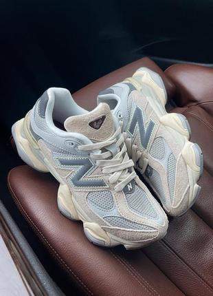 Розкішні жіночі кросівки new balance 9060 lunar new year grey бежеві з сірим