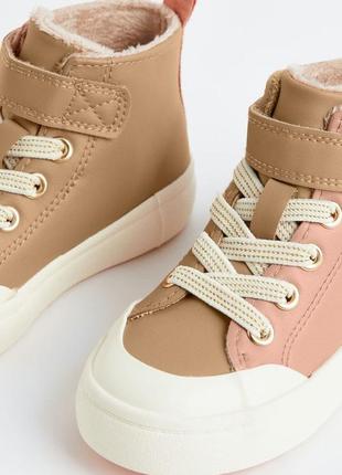 Годинник настінний. годинник для дому. ручна робота. годинник з епоксидної смоли