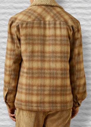 Куртка-рубашка koton в клетку с воротником коричневая3 фото