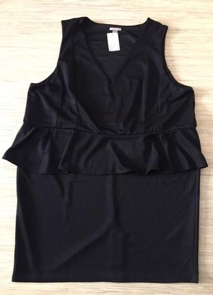 Новое (с этикеткой) легкое черное  платье с баской от h&m, размер  4xl (реально 6xl - 7xl)