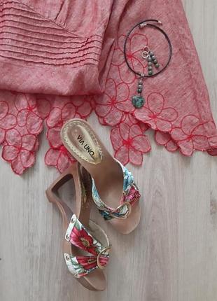 Летние босоножки
