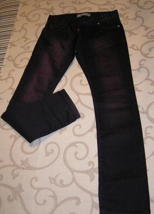 Новые, очень красивые тёмно-фиолетовые джинсы с градиентом, италия1 фото