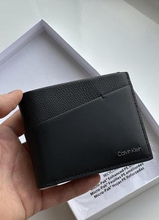 Мужской кожаный кошелек calvin klein diagonal trifold