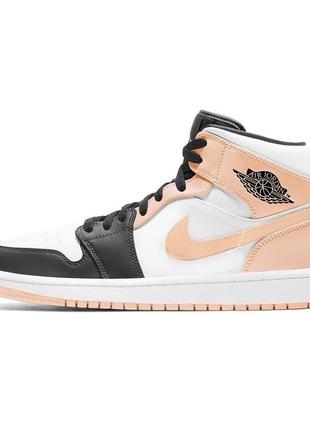 Шикарные кроссовки nike air jordan 1 mid crimson tint pink/white/black2 фото