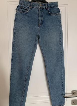Pull &amp; bear джинсы mom 24 ( 34 ) размер