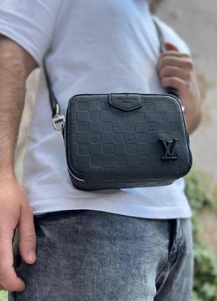 Мужская кожаная сумка через плечо луи витон стильная louis vuitton, хорошие мужские сумки удобные3 фото