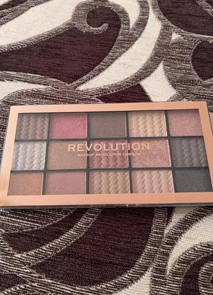 Палетка теней revolution beauty makeup revolution london