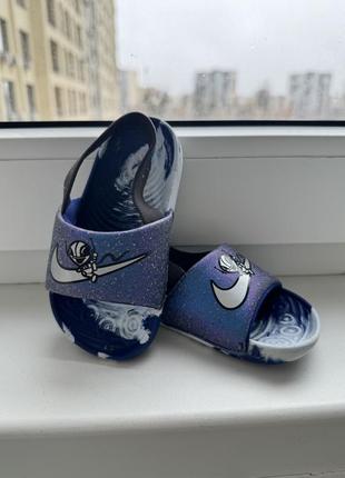 Детские сандалии nike