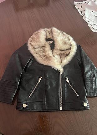 Курточка river island
