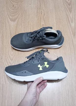 Кросівки under armour charged pursuit