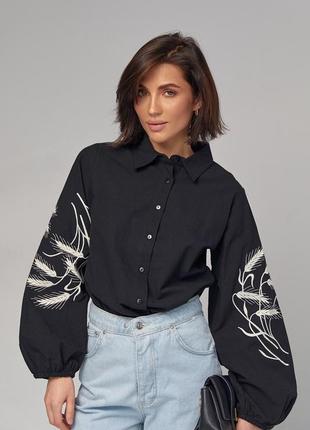 Бавовняна блуза з вишивкою на рукавах7 фото
