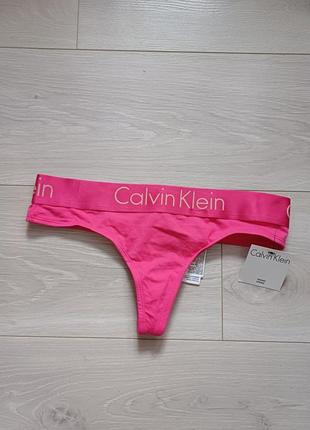 Стринги calvin klein1 фото