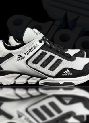 Чоловічі шкіряні кросівки adidas