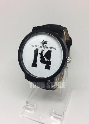 Годинники чоловічі наручні з цифрою 14