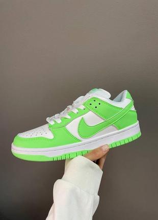 Жіночі кросівки nike sb dunk low