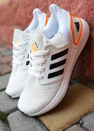 Легкі спортивні чоловічі кросівки adidas ultraboost / адідас ультра буст взуття для спорту , тренувань демісезонне на весну, літо