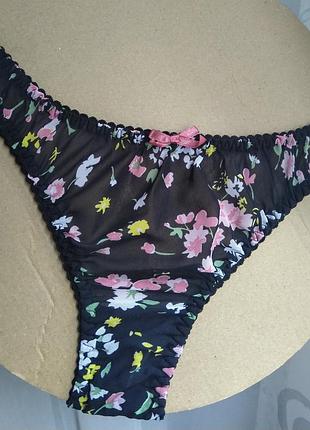 Полупрозрачные трусики в цветочный принт от бренда topshop секси слипы