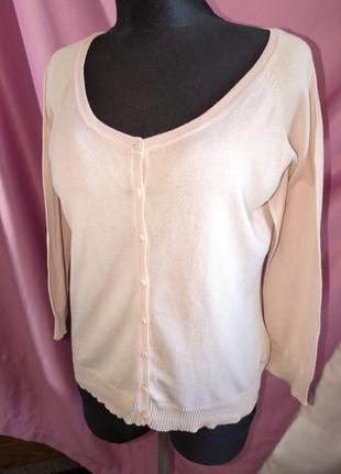 Белая кофта