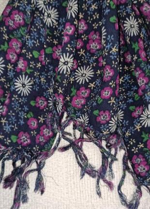 Шарф шарфик платок палантин темный в цветах3 фото