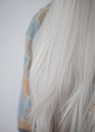 Длинный ровный светло серый парик без челки имитация роста волос4 фото