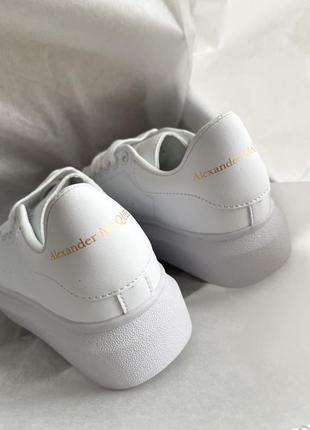 Белые кожаные кеды mcqueen premium3 фото